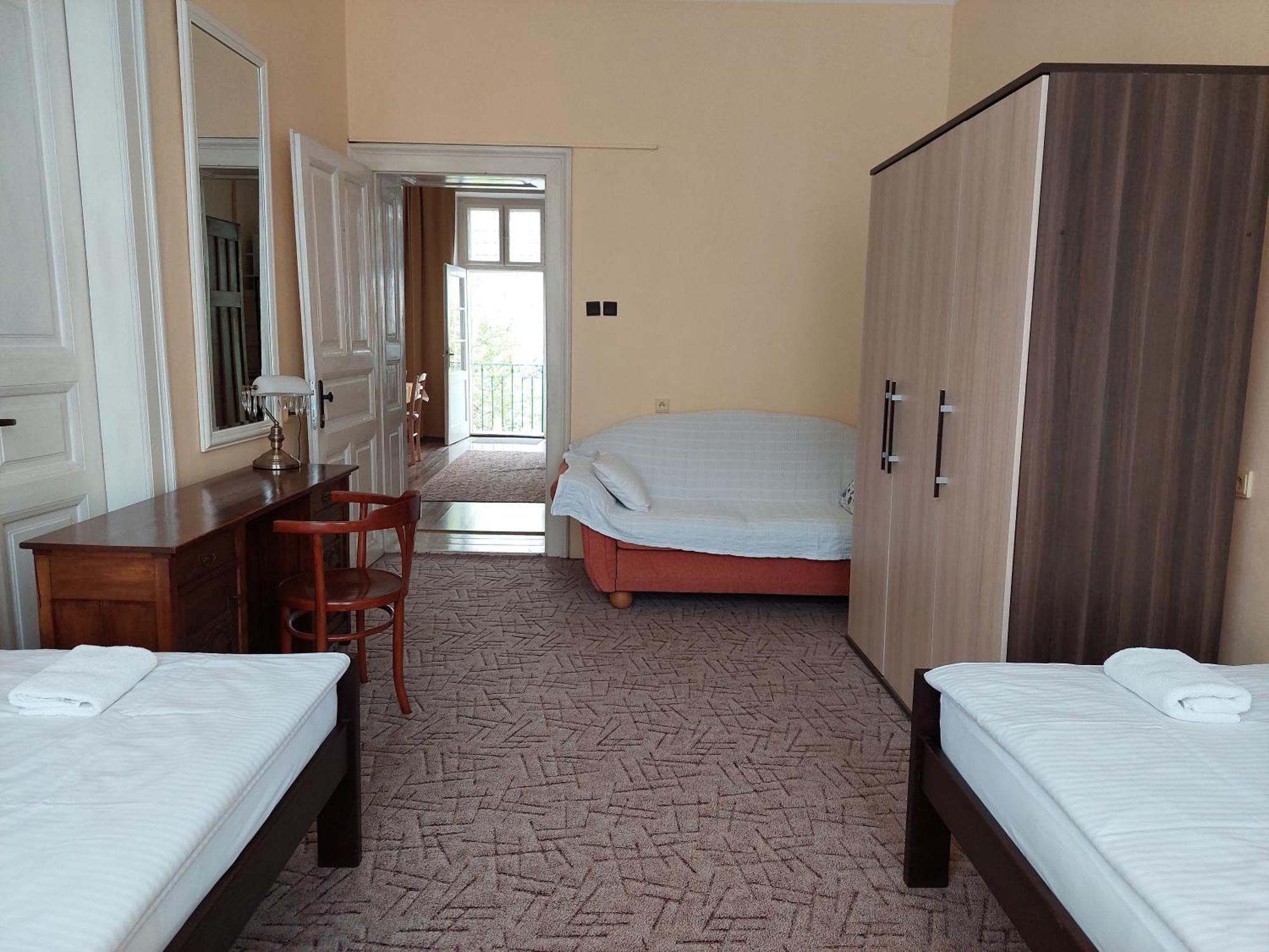 Apartment Corona Košice Buitenkant foto
