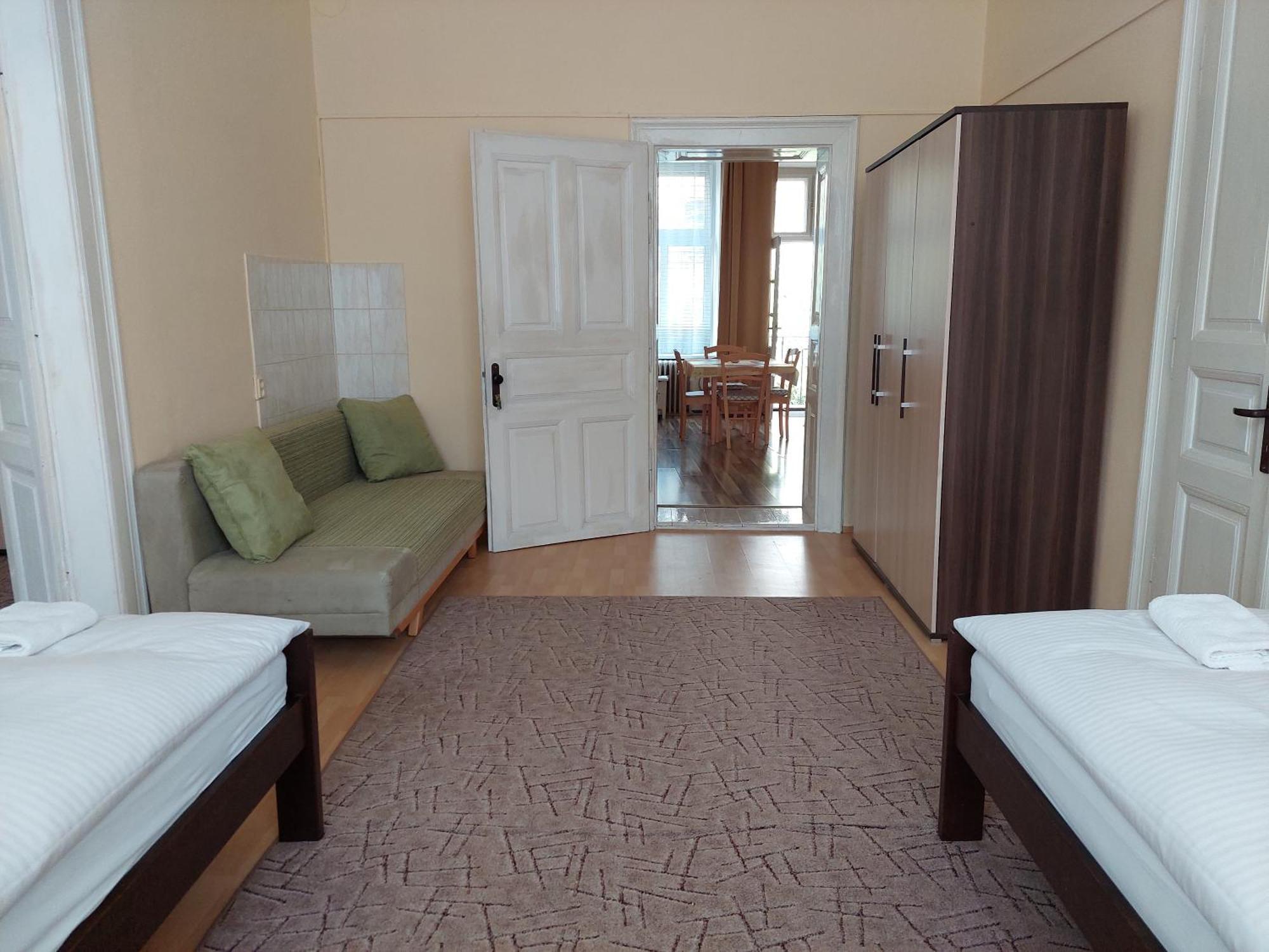 Apartment Corona Košice Buitenkant foto
