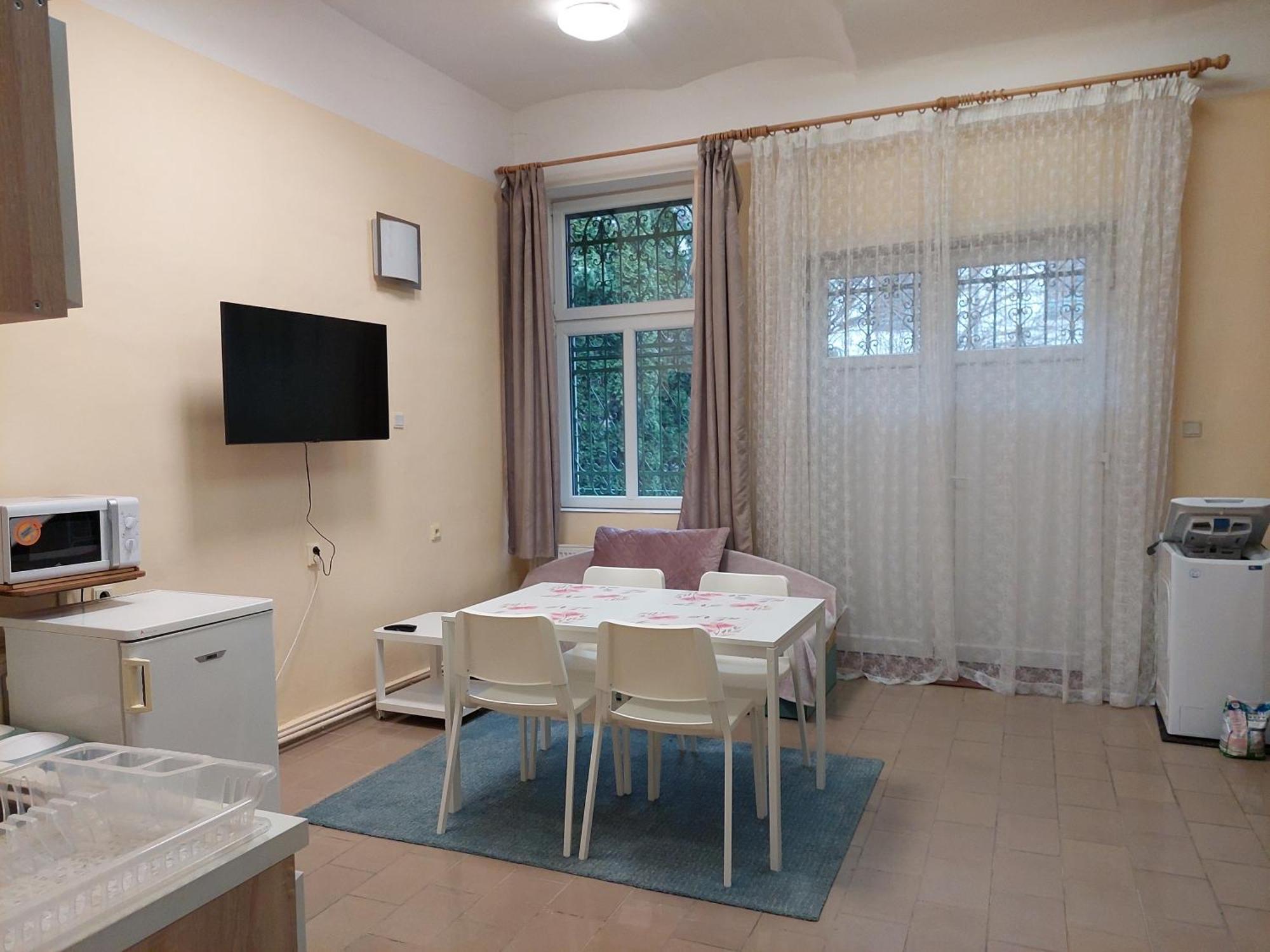 Apartment Corona Košice Buitenkant foto